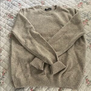 Brandy Melville grey Crewneck Sweater
